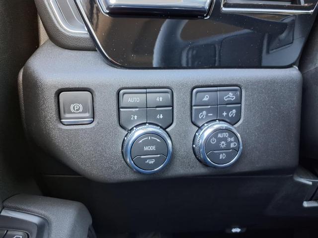 2025 GMC Sierra 2500 HD Vehicle Photo in Denton, TX 76205