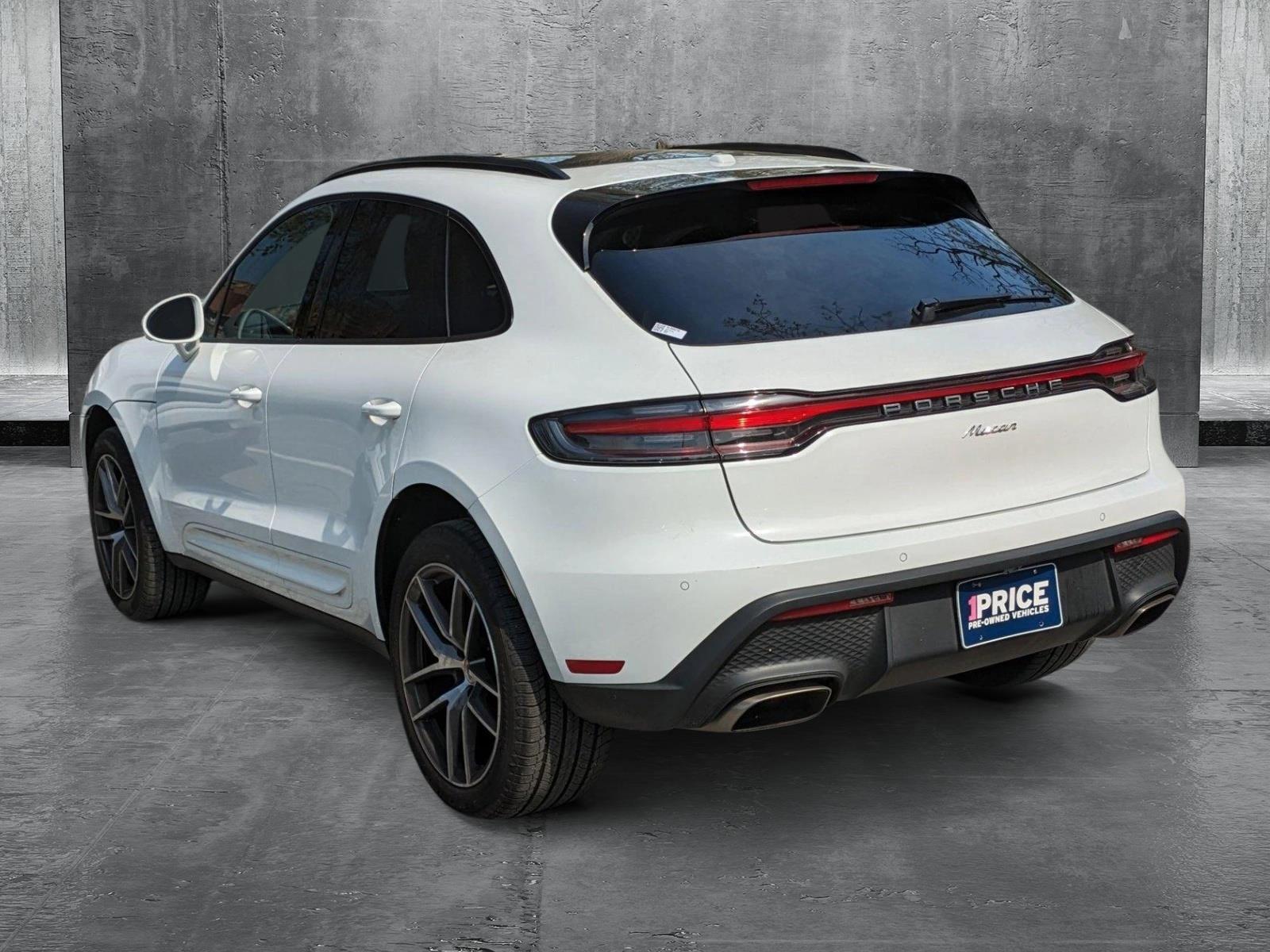 2022 Porsche Macan Vehicle Photo in Bethesda, MD 20852