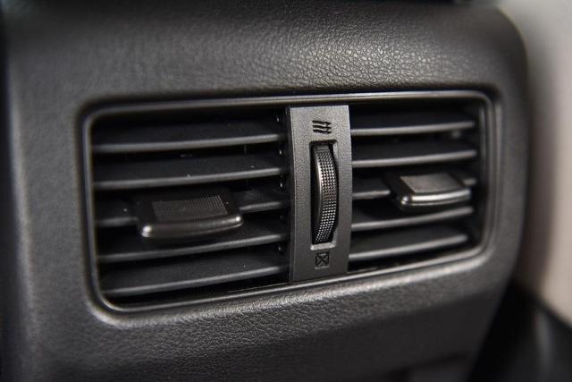 2024 Nissan Rogue Vehicle Photo in Ballwin, MO 63011
