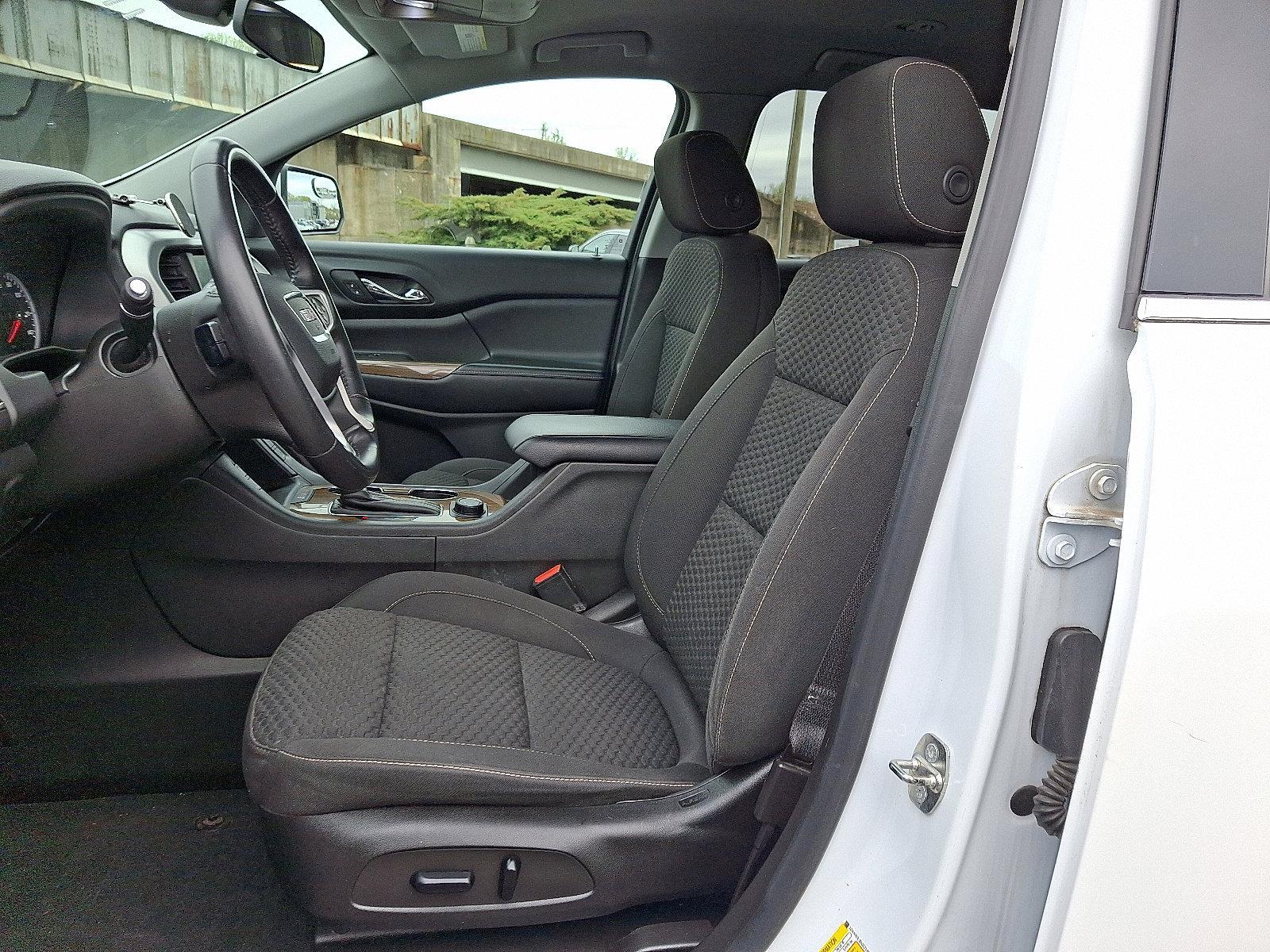 2018 GMC Acadia Vehicle Photo in Trevose, PA 19053