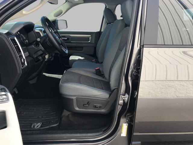 2017 Ram 1500 Vehicle Photo in GREEN BAY, WI 54303-3330