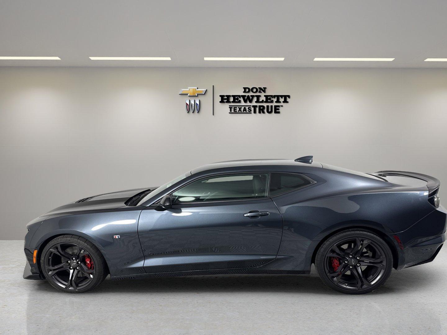 2023 Chevrolet Camaro Vehicle Photo in GEORGETOWN, TX 78626-7508