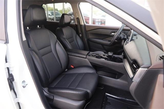 2023 Nissan Rogue Vehicle Photo in Hazelwood, MO 63042