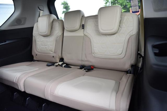 2025 Nissan Armada Vehicle Photo in Ballwin, MO 63011