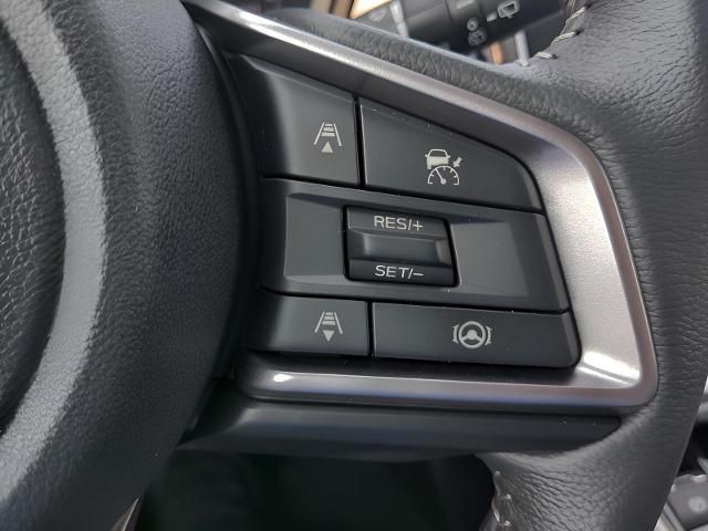 2025 Subaru Outback Vehicle Photo in Green Bay, WI 54304