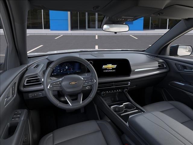 2025 Chevrolet Traverse Vehicle Photo in EMPORIA, VA 23847-1235