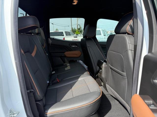 2025 GMC Canyon Vehicle Photo in COLUMBIA, MO 65203-3903