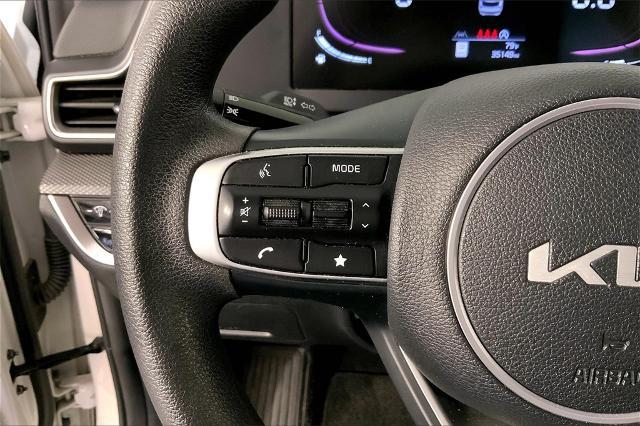 2024 Kia Sportage Vehicle Photo in Lees Summit, MO 64086