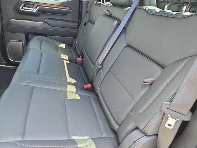2024 GMC Sierra 1500 Vehicle Photo in Pleasant Hills, PA 15236