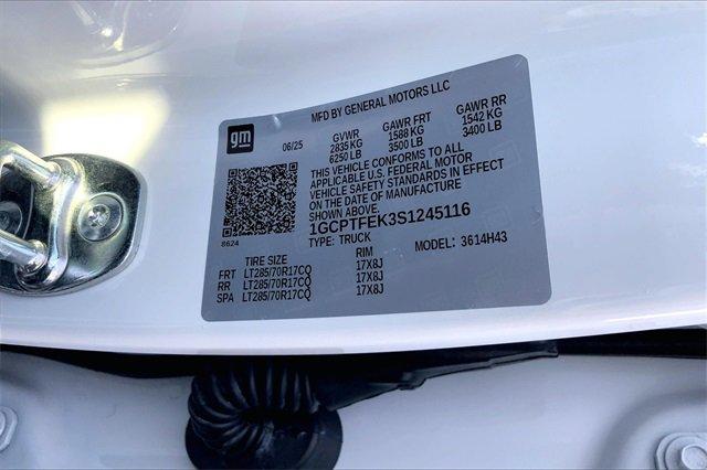 2025 Chevrolet Colorado Vehicle Photo in KANSAS CITY, MO 64114-4502