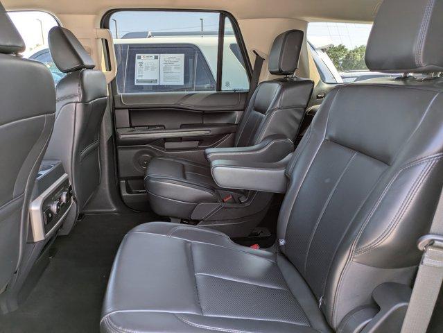2023 Ford Expedition Vehicle Photo in BRUNSWICK, GA 31525-1881