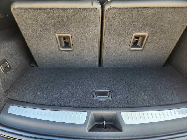 2024 Cadillac XT6 Vehicle Photo in DENTON, TX 76210-9321