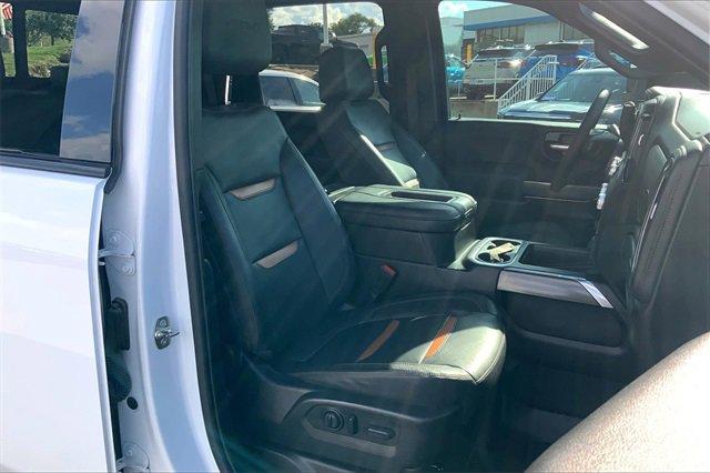 2022 GMC Sierra 2500 HD Vehicle Photo in KANSAS CITY, MO 64114-4502