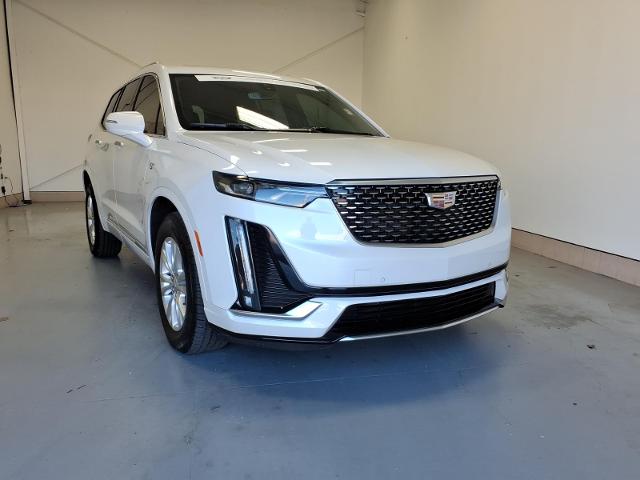 Crystal White Tricoat 2023 Cadillac XT6 Luxury AWD SUV / Crossover Four-Wheel Drive 9-Speed Automatic