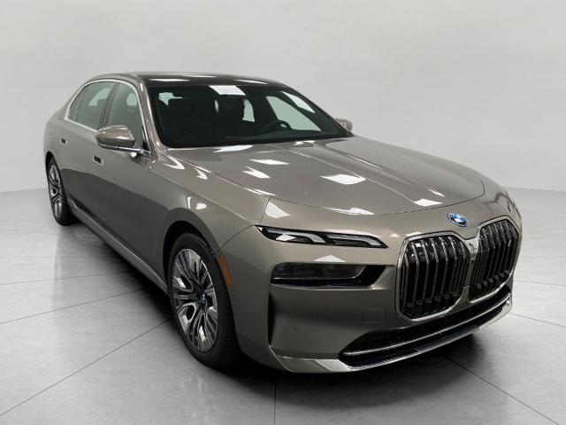 2024 BMW i7 Vehicle Photo in Appleton, WI 54913