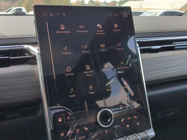 2025 GMC Sierra EV Vehicle Photo in ALBERTVILLE, AL 35950-0246