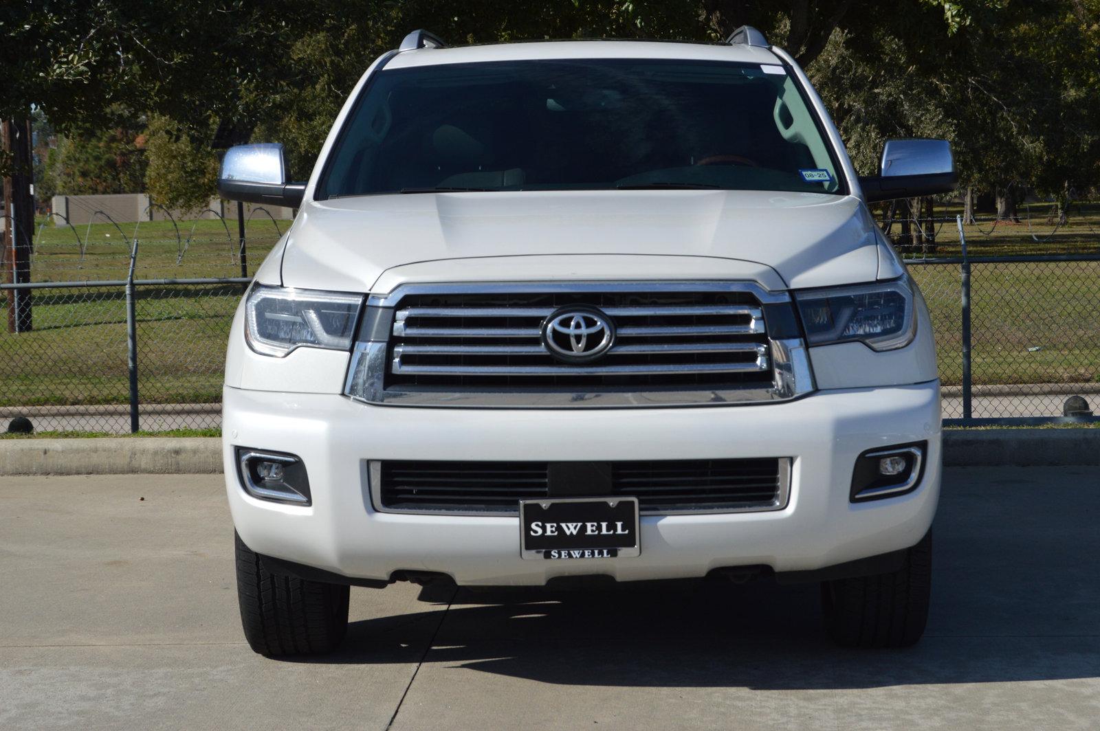 2018 Toyota Sequoia Vehicle Photo in Houston, TX 77090