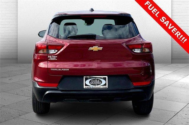 2023 Chevrolet Trailblazer Vehicle Photo in TOPEKA, KS 66609-0000
