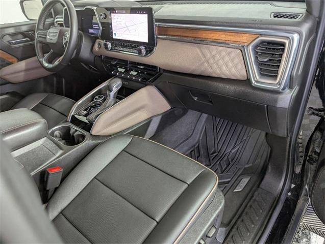 2023 GMC Canyon Vehicle Photo in ENGLEWOOD, CO 80113-6708
