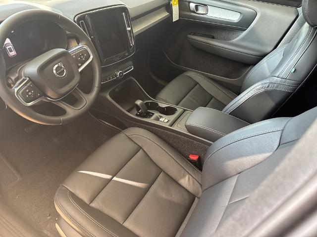 2025 Volvo XC40 Vehicle Photo in Grapevine, TX 76051