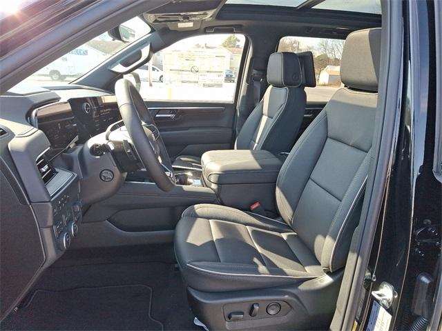 2025 Chevrolet Tahoe Vehicle Photo in BERLIN, MD 21811-1121