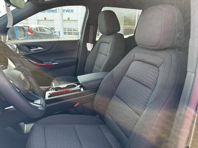 2025 Chevrolet Equinox Vehicle Photo in GARDNER, MA 01440-3110