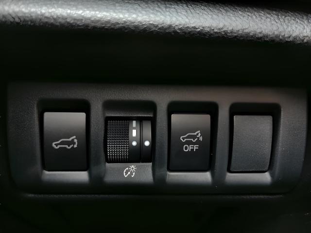 2025 Subaru Outback Vehicle Photo in Green Bay, WI 54304