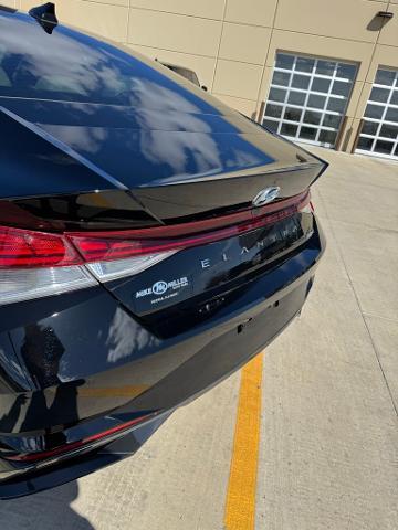 2021 Hyundai ELANTRA Vehicle Photo in Peoria, IL 61615