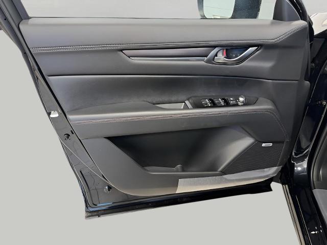 2025 Mazda CX-5 Vehicle Photo in Green Bay, WI 54304