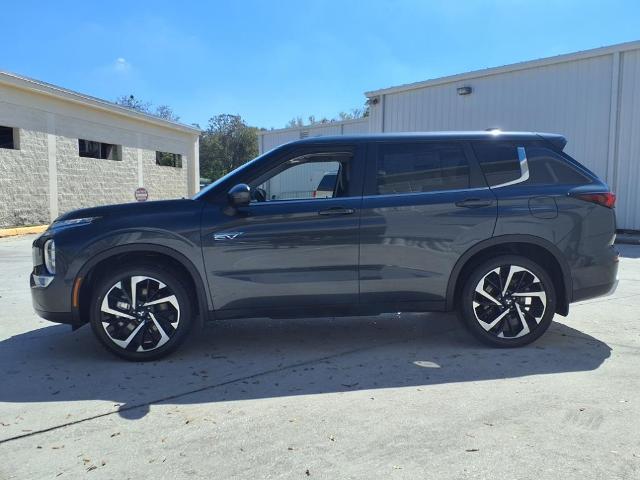 2025 Mitsubishi Outlander Plug-In Hybrid Vehicle Photo in Tampa, FL 33612