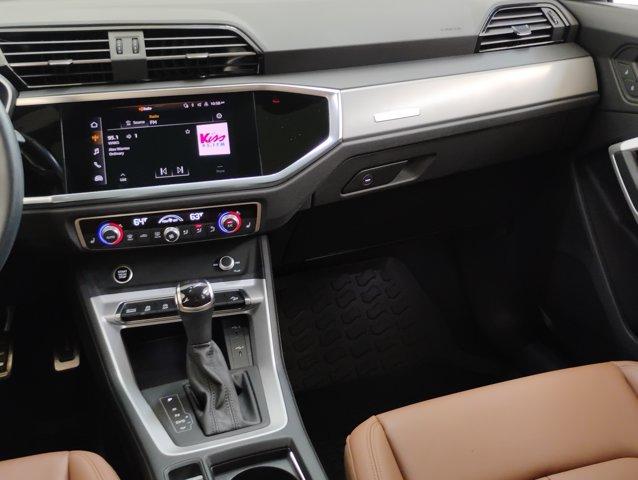 2022 Audi Q3 Vehicle Photo in PINEVILLE, NC 28134-8495