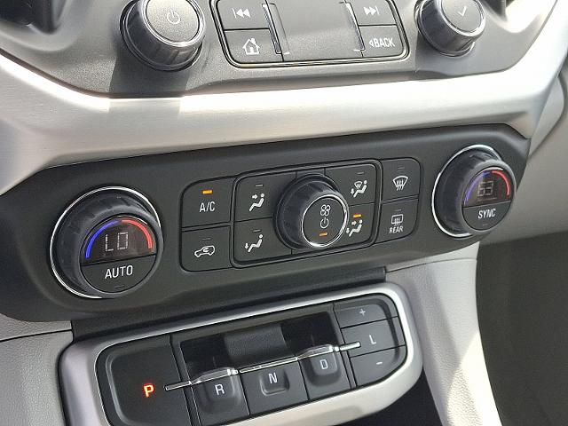 2022 GMC Acadia Vehicle Photo in TREVOSE, PA 19053-4984
