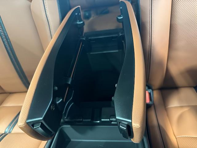 2025 Mazda CX-50 Vehicle Photo in Green Bay, WI 54304