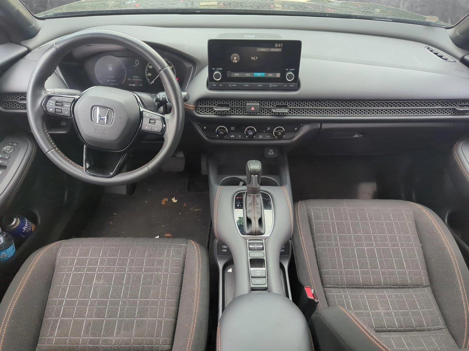 2024 Honda HR-V Vehicle Photo in Pembroke Pines, FL 33027