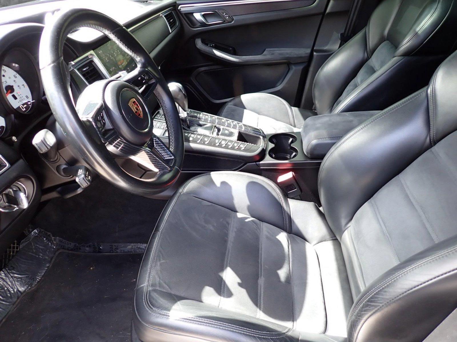 2018 Porsche Macan Vehicle Photo in DENVER, CO 80221-3610