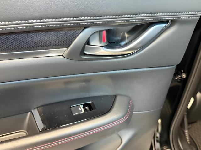 2025 Mazda CX-5 Vehicle Photo in Green Bay, WI 54304