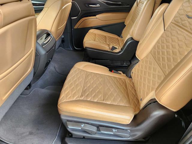 2022 Cadillac Escalade ESV Vehicle Photo in HOUSTON, TX 77079