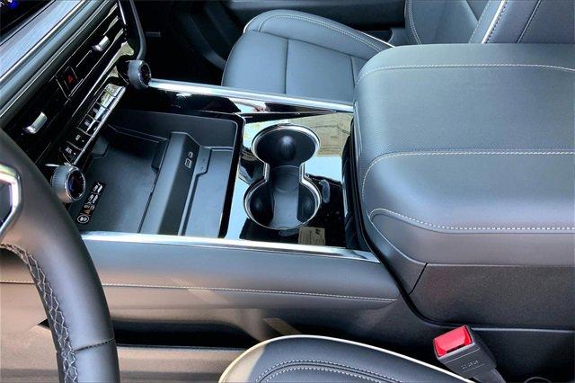 2025 Chevrolet Tahoe Vehicle Photo in KANSAS CITY, MO 64114-4502