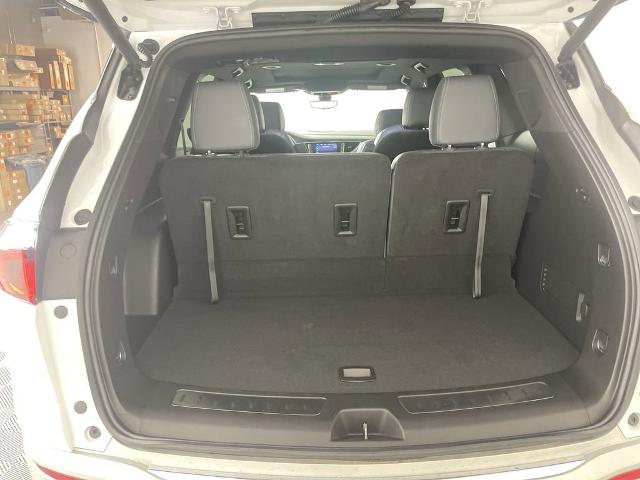 2024 Buick Enclave Vehicle Photo in GILBERT, AZ 85297-0402