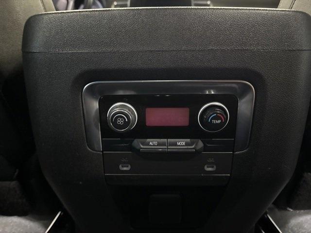 2022 Chevrolet Tahoe Vehicle Photo in ENGLEWOOD, CO 80113-6708