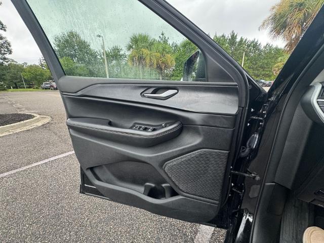 2023 Jeep Grand Cherokee L Vehicle Photo in Savannah, GA 31419