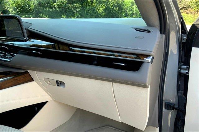 2023 Cadillac Escalade Vehicle Photo in KANSAS CITY, MO 64114-4545