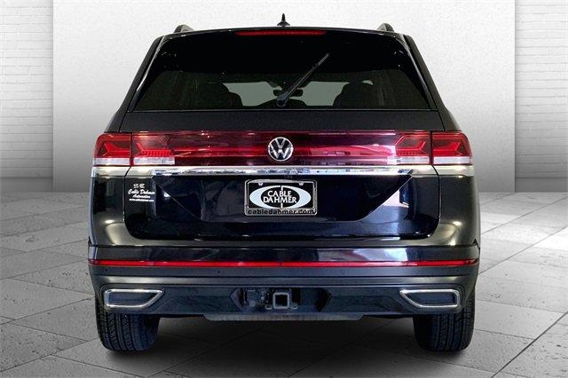 2024 Volkswagen Atlas Vehicle Photo in INDEPENDENCE, MO 64055-1314