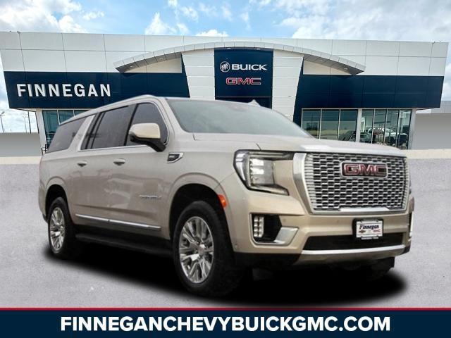 2024 GMC Yukon XL Vehicle Photo in ROSENBERG, TX 77471-5675