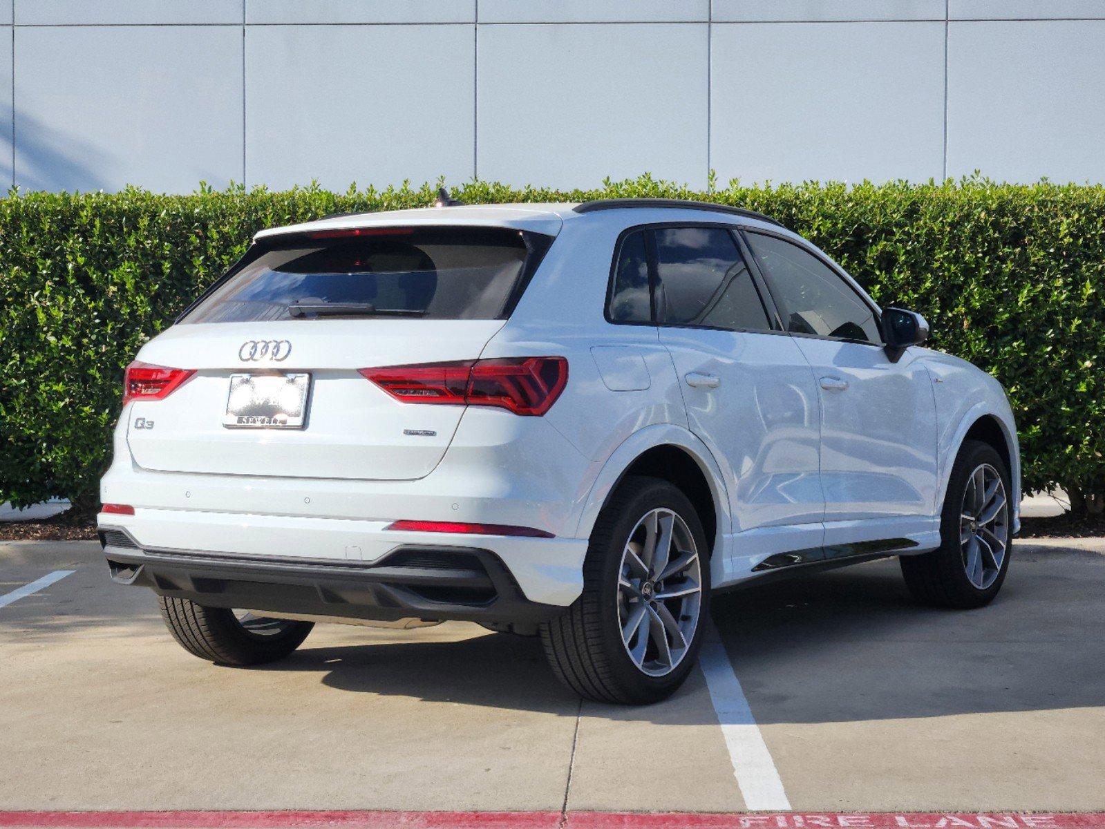 2024 Audi Q3 Vehicle Photo in MCKINNEY, TX 75070