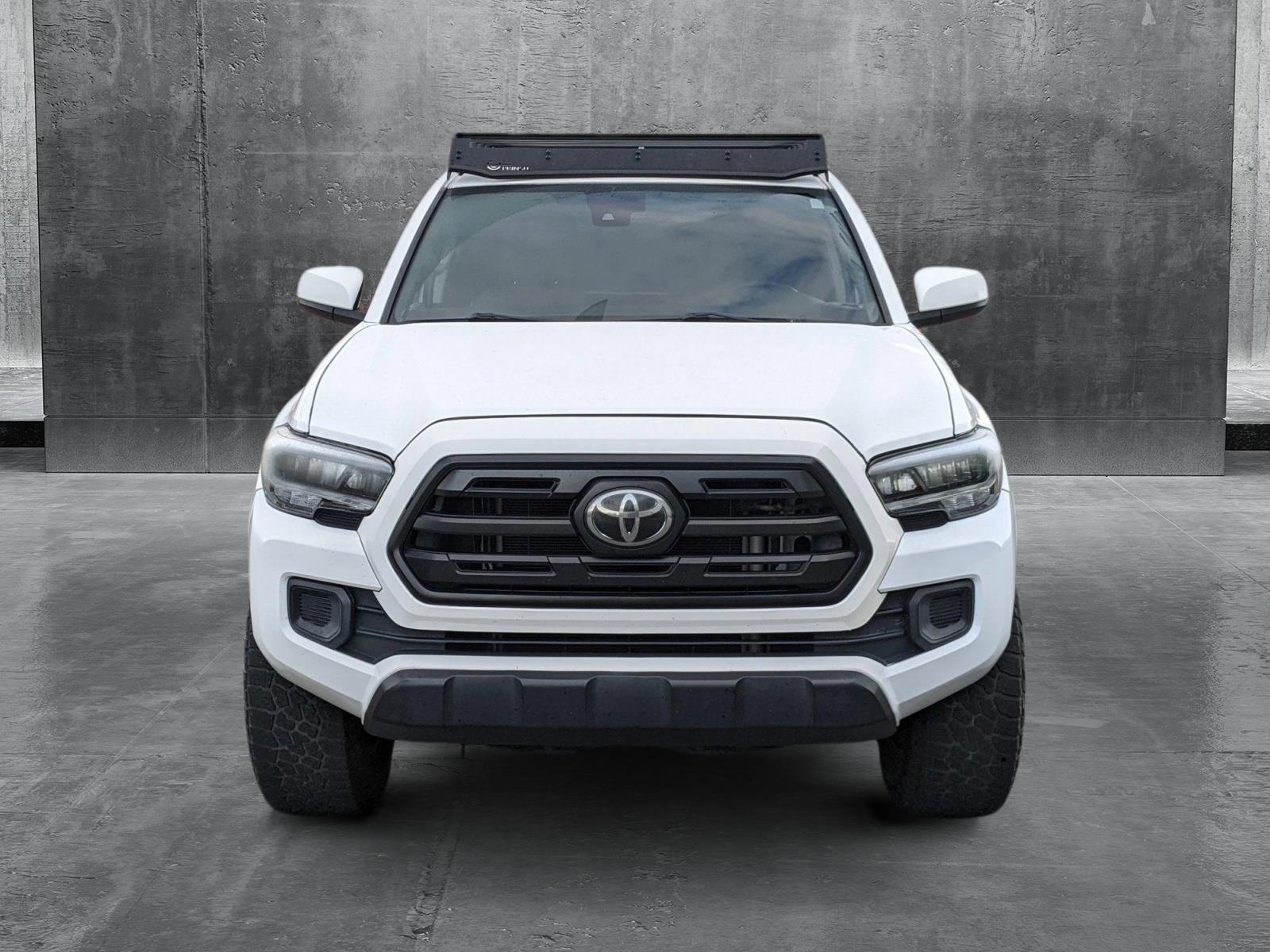 2019 Toyota Tacoma 2WD Vehicle Photo in Ft. Myers, FL 33907