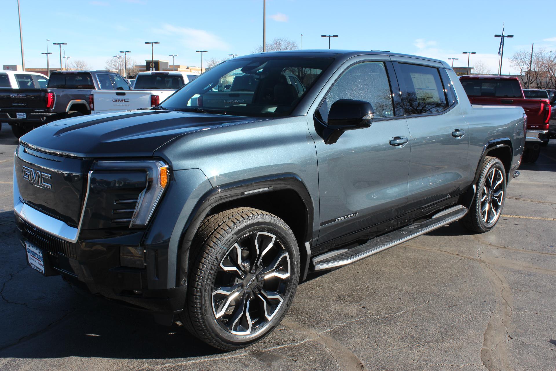 2025 GMC Sierra EV Vehicle Photo in AURORA, CO 80012-4011
