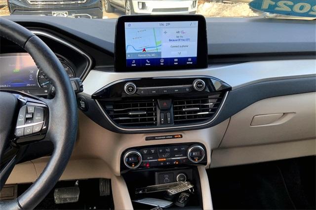 2021 Ford Escape Vehicle Photo in KANSAS CITY, MO 64114-4545