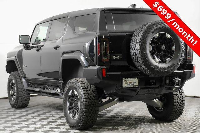 2024 GMC HUMMER EV SUV Vehicle Photo in PUYALLUP, WA 98371-4149