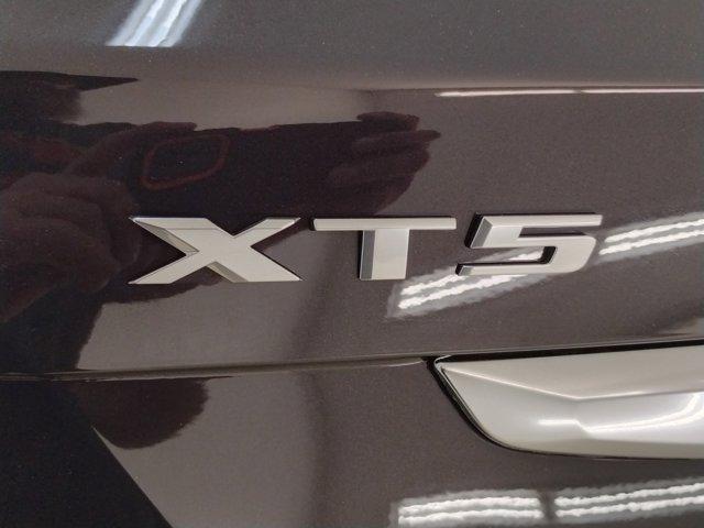 2025 Cadillac XT5 Vehicle Photo in PINEVILLE, NC 28134-8495